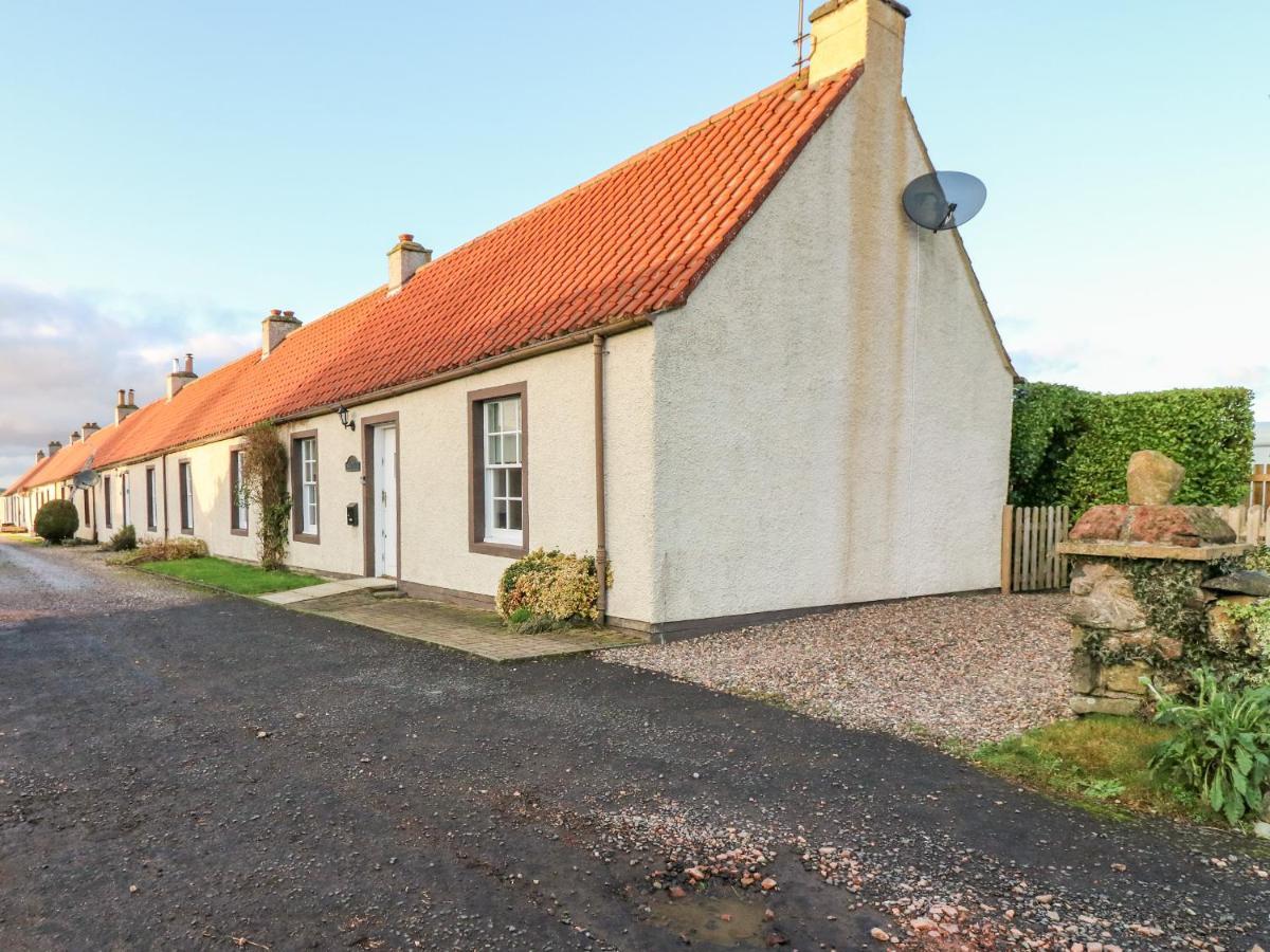 Rhum Cottage Cupar Exterior photo